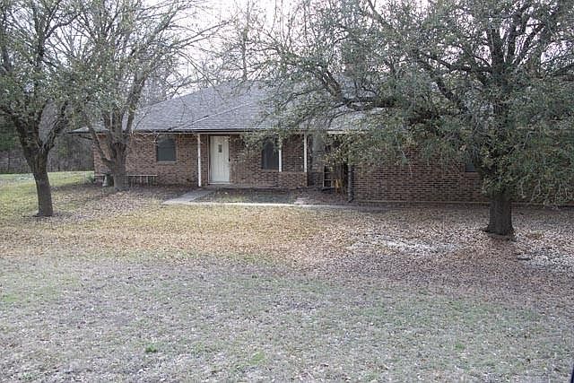 1st image of 109 Simmons Loop