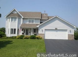 1800 Valley Ridge Trl S, Chanhassen, MN 55317