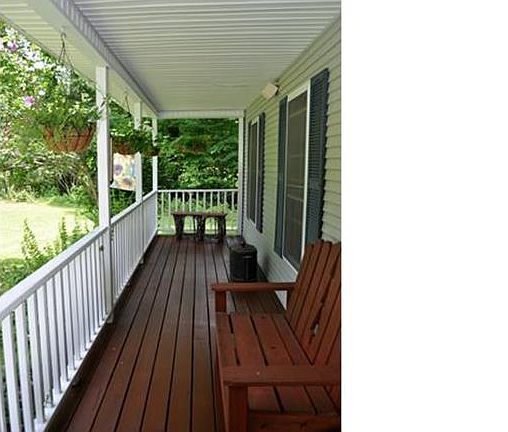 3rd image of 130 Dubois St