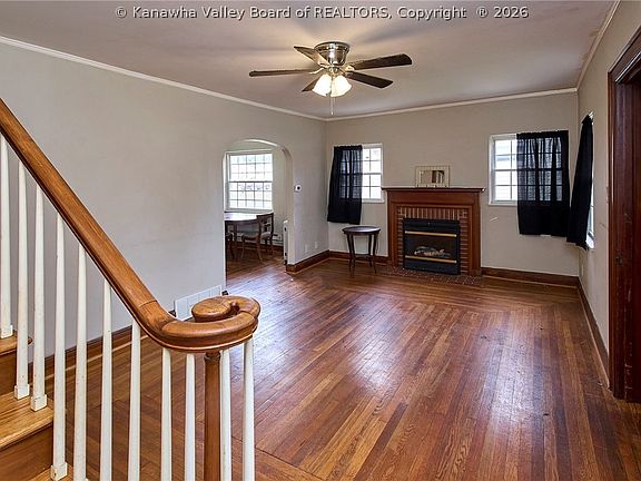 5th image of 1503 W Virginia Ave