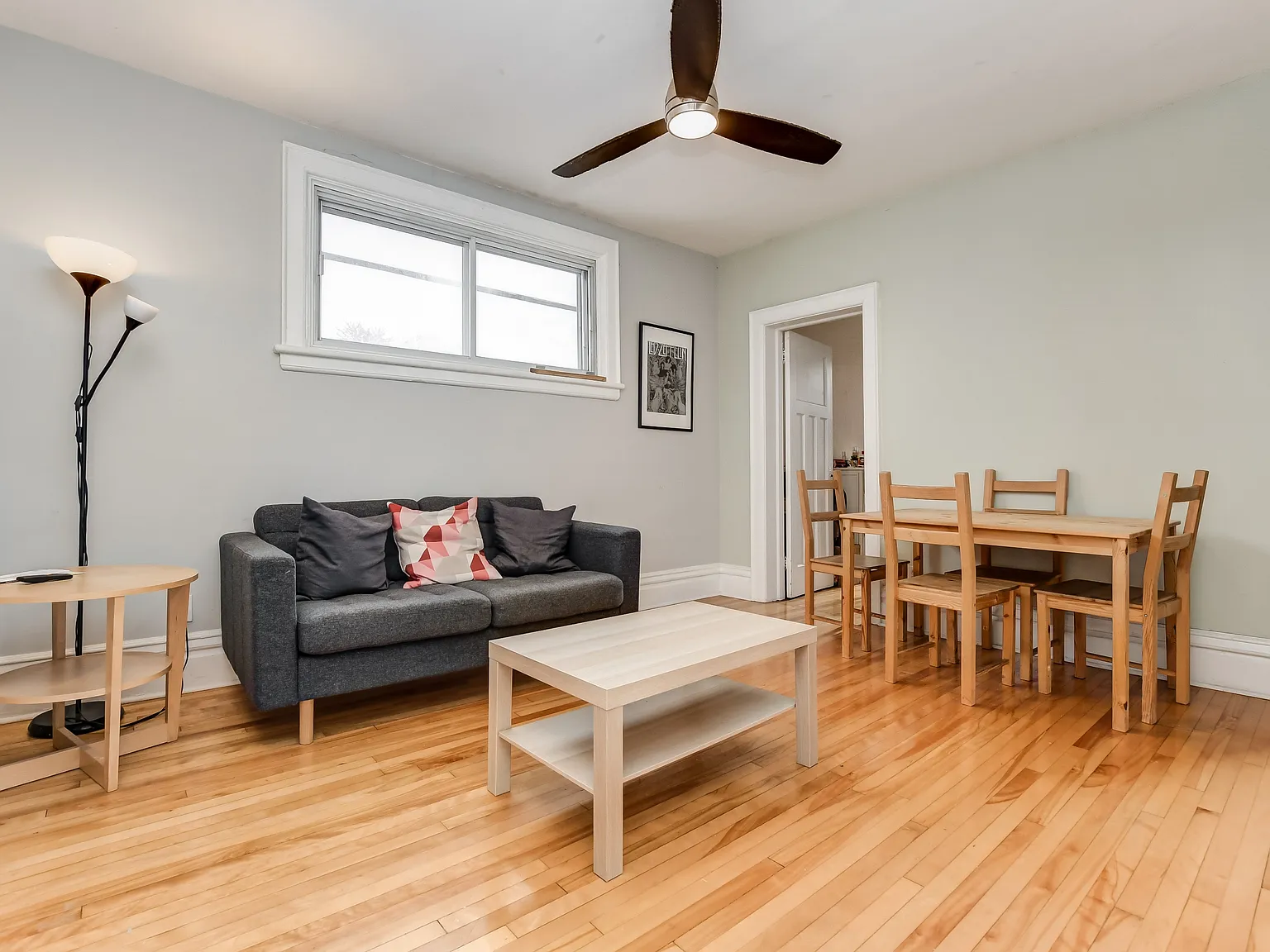 1074 Gladstone Avenue — Photo 4