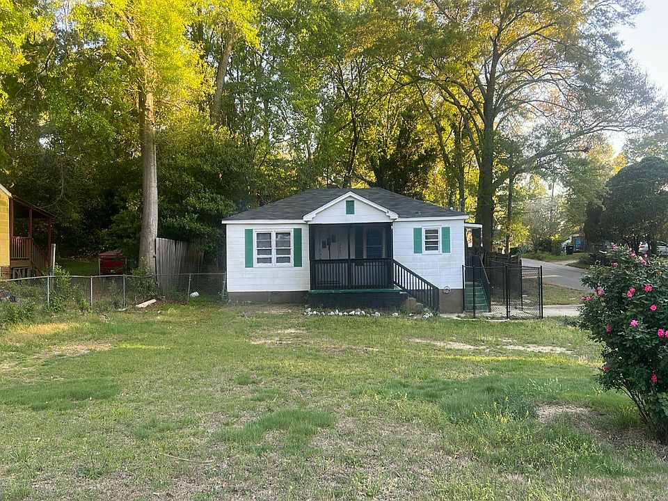 1st image of 3520 Dale Dr