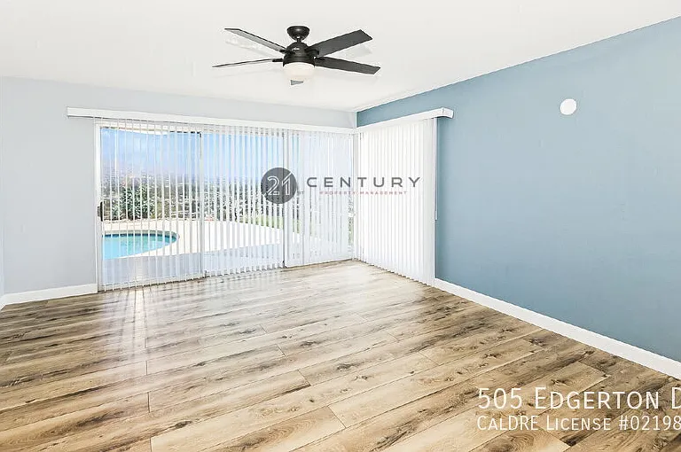 505 Edgerton Dr — Photo 12