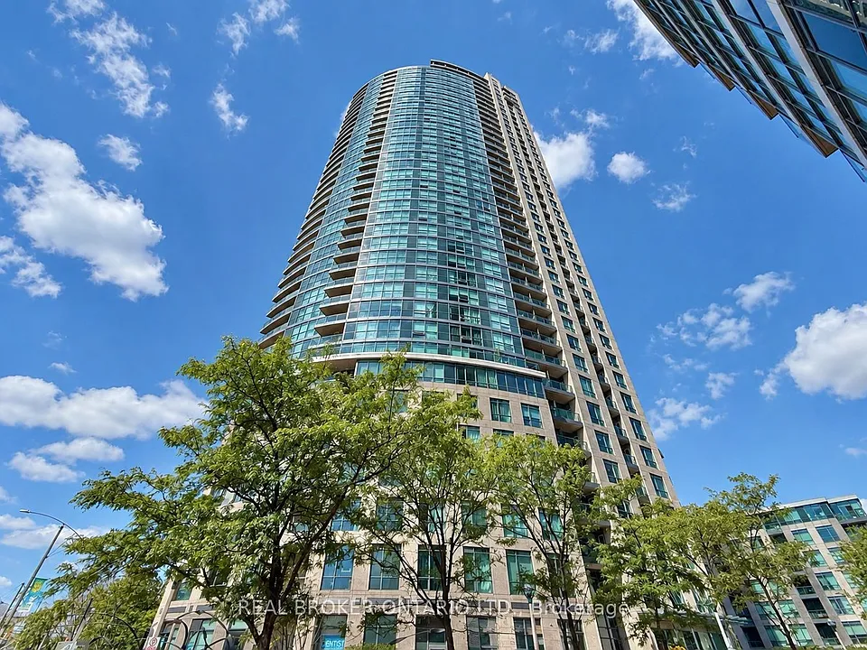 219 Fort York Blvd #1909