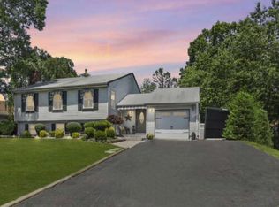 165 Jodie Rd, Manchester, NJ 08759