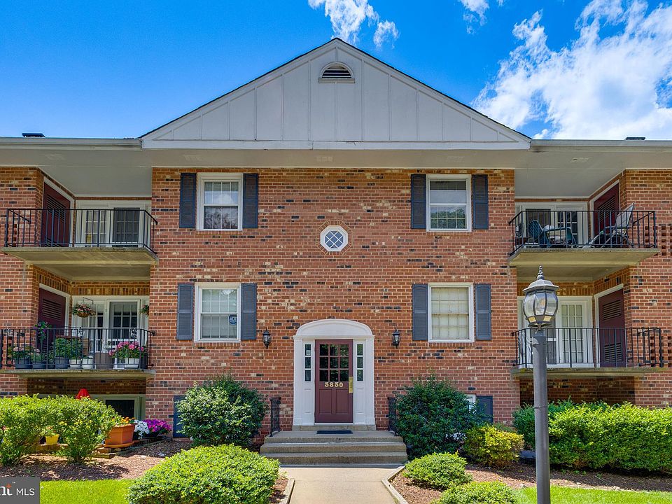 1st image of 3830 Lyndhurst Dr APT 203