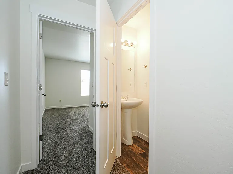 14436 S Ferndale Way — Photo 8