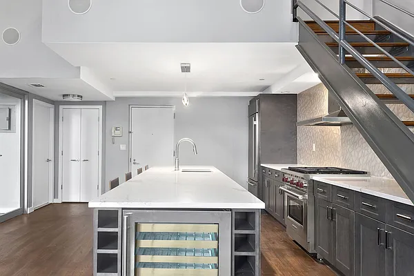 Sold by Corcoran | media 6