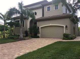 794 Hideaway Cir W, Marco Island, FL 34145