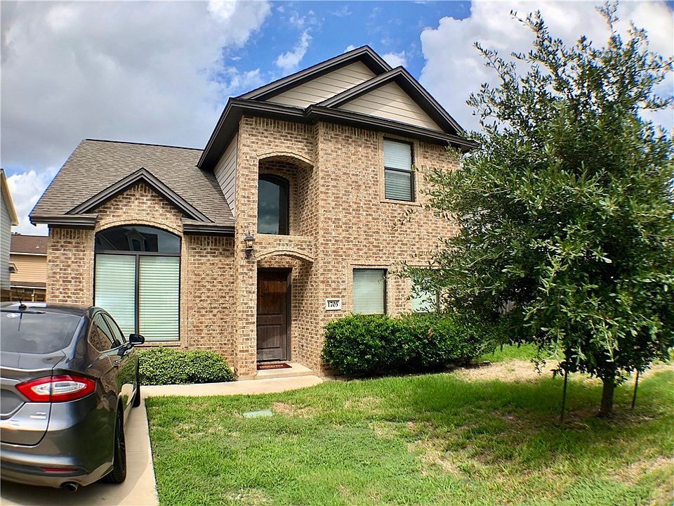1st image of 1705 Boardwalk Ct
