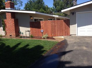 611 W Beech St, Fallbrook, CA 92028