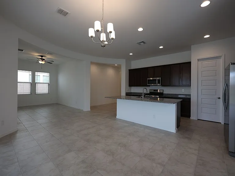 7683 W Smoketree Dr — Photo 14
