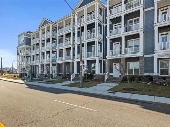 9677 Shore Dr, Norfolk, VA 23518