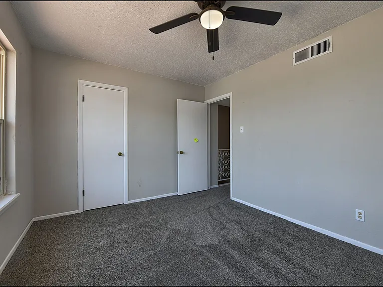 6913 Pamlico Dr — Photo 28