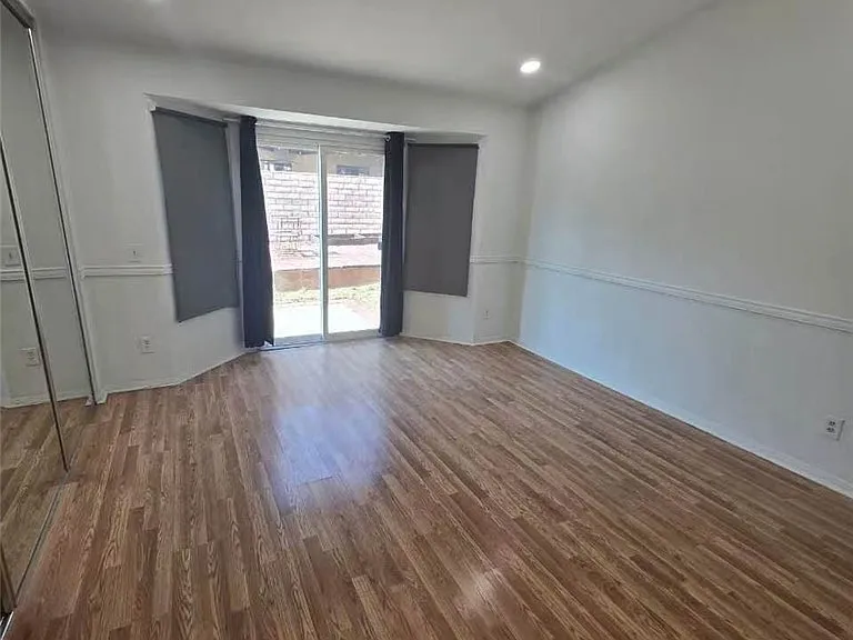 7296 Parkside Pl — Photo 14