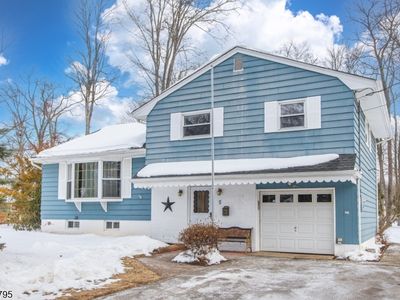 5 Beechwood Dr, Succasunna, NJ, 07876