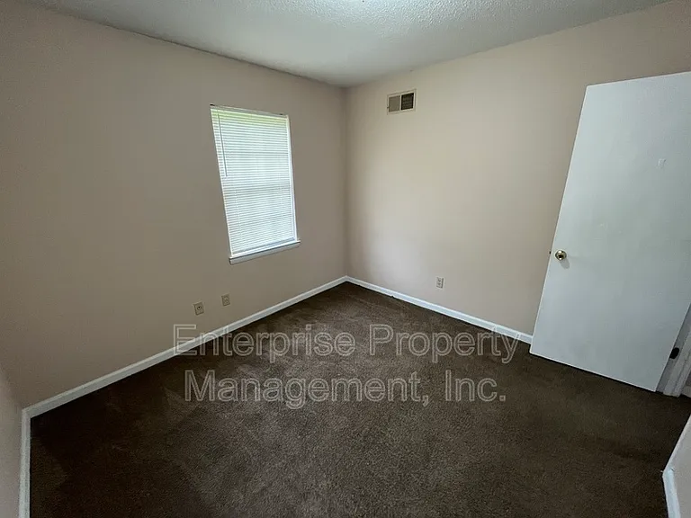 5312 Plover Dr — Photo 13