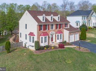 11720 Crest Maple Dr, Woodbridge, VA 22192