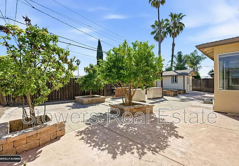 8049 Elgin Ln — Photo 42