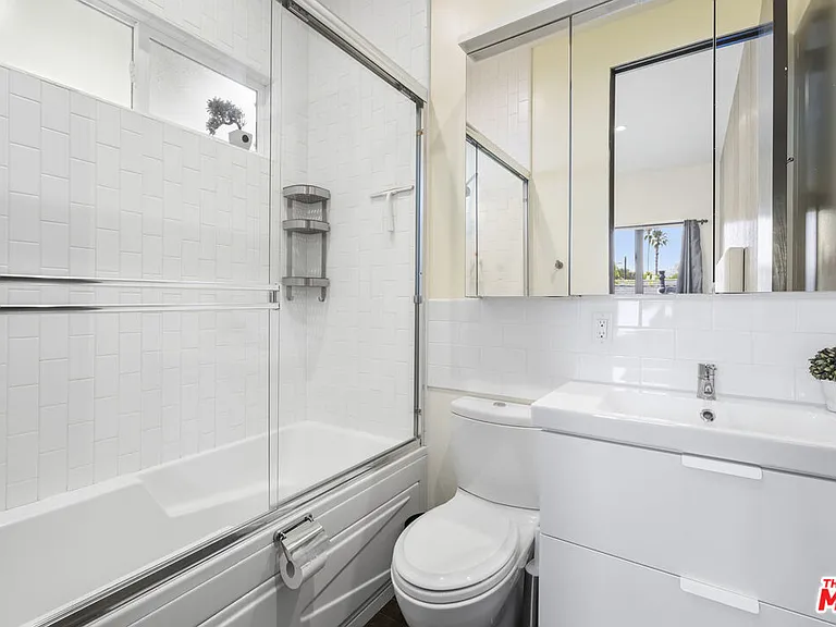 802 N Harper Ave — Photo 7