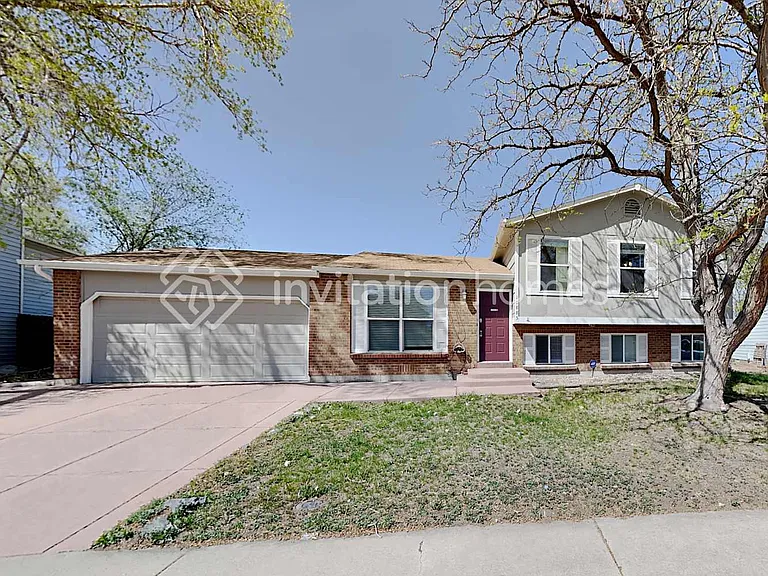 10885 Grange Creek Dr — Photo 1