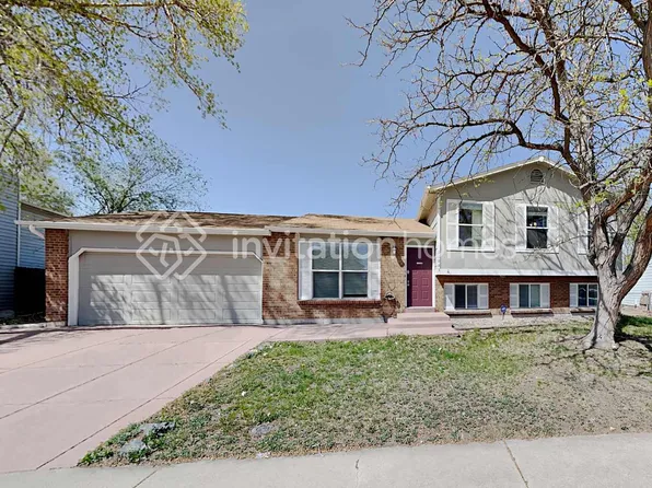 10885 Grange Creek Dr, Thornton, CO 80233