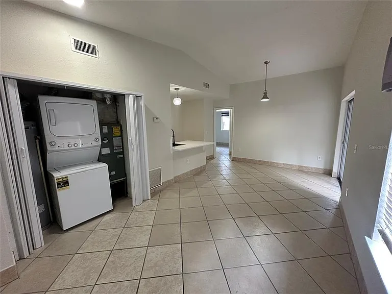 1000 Dolphin Dr — Photo 7