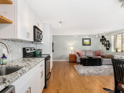 1135 N Elizabeth St APT 206, Denver, CO, 80206