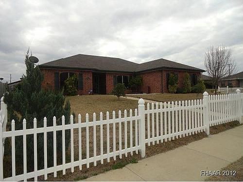 1st image of 2810 Maria Dr