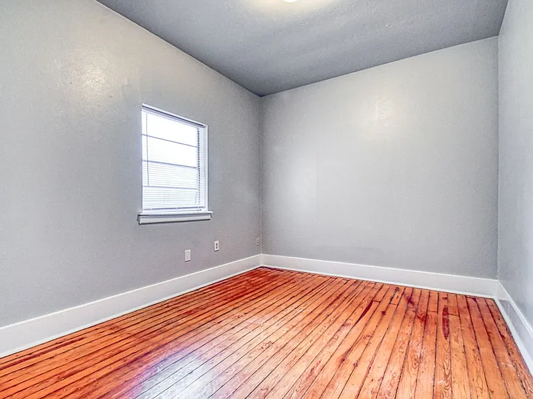 711 Jenkins Ave — Photo 17