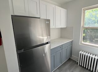 130 Park Ave, Englewood, NJ 07631