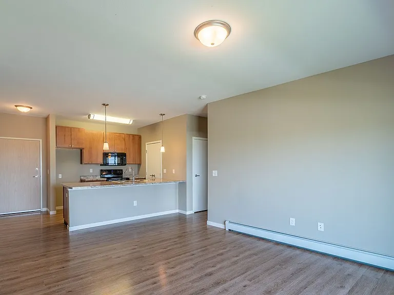 4050 S 34th St — Photo 11