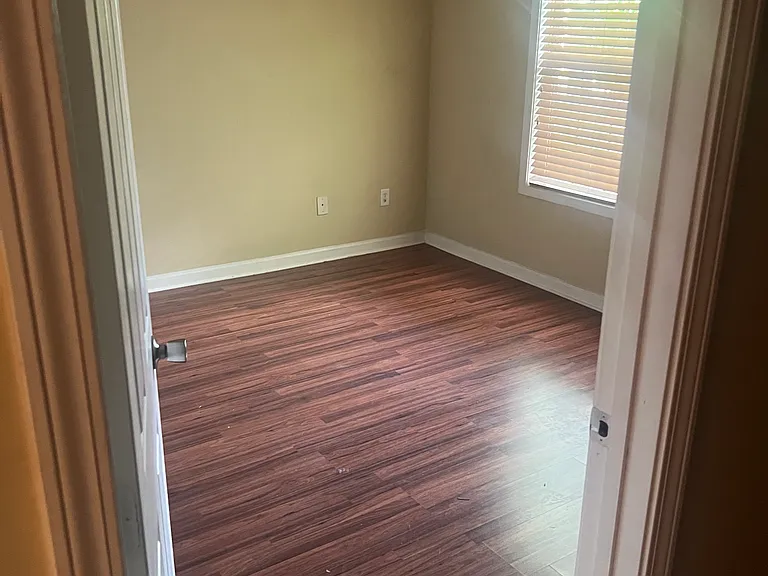 301 Vineyard Ridge Ln — Photo 21