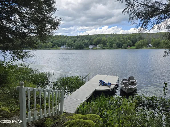 58 S Shore Rd, Pleasant Mount, PA 18453