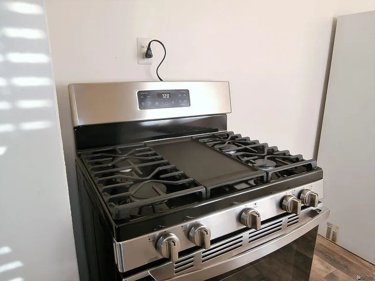 1506 S 5th Ave #A — Photo 5