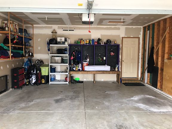 3rd image of 352 Rolling Acre Dr
