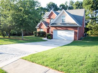 220 Yardsley Dr, McDonough, GA 30253
