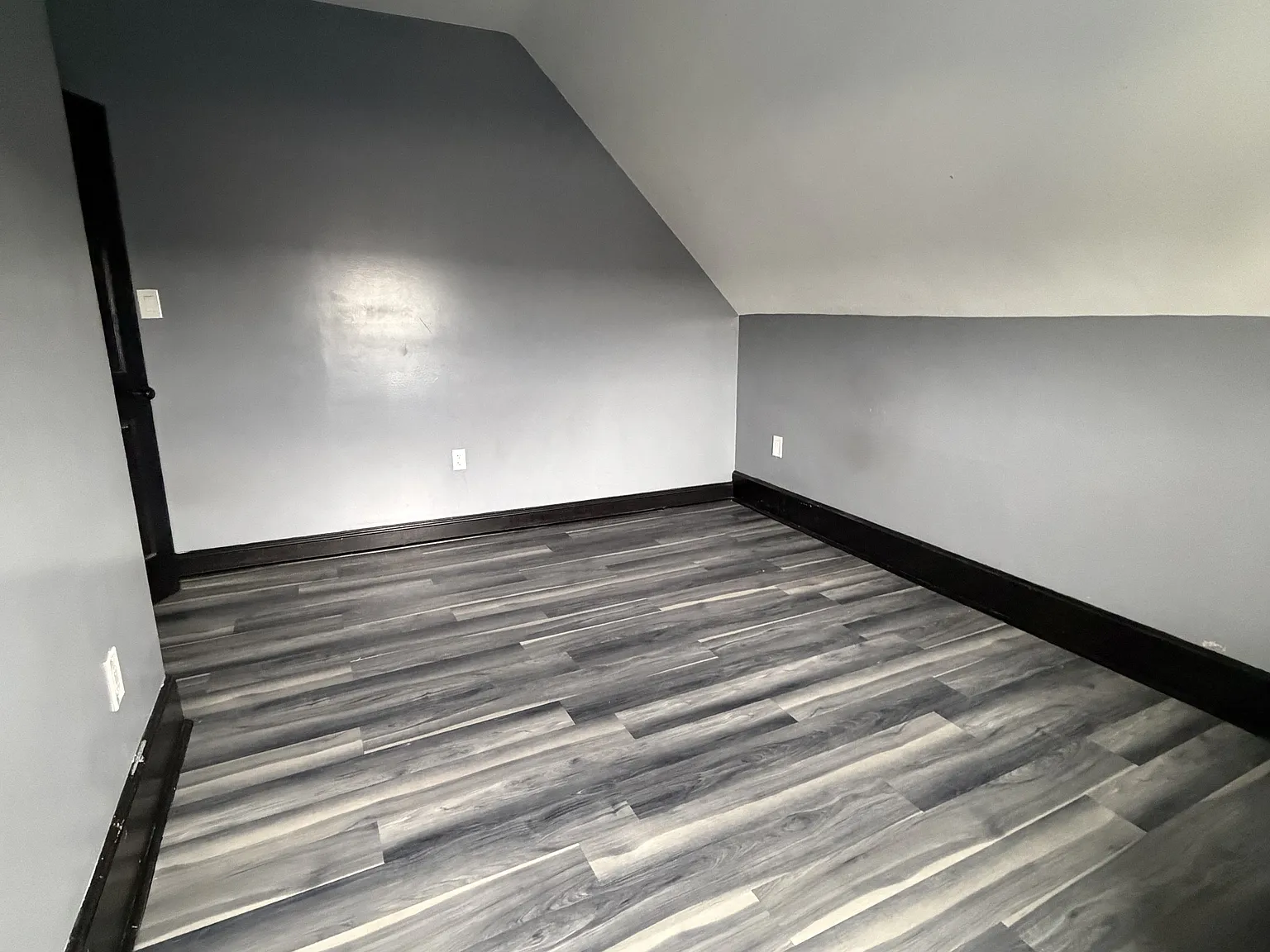 108 East 12th Avenue - apt 3 — Photo 4