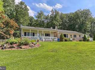 4968 Walters Hatchery Rd, Spring Grove, PA 17362