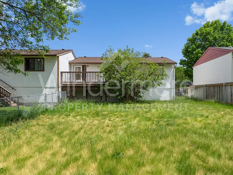 802 S Calvin Rd — Photo 23