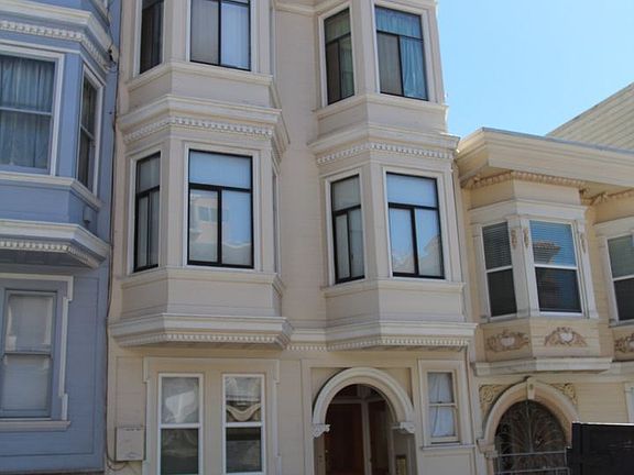 2nd image of 517A Vallejo St