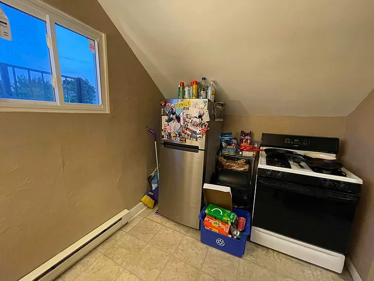 2507 Wedgemere St #3 — Photo 2