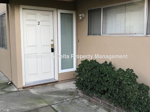 2nd image of 5086 Rhode Island Dr APT 2