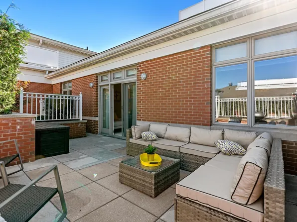 7400 River Road image 23 of 34