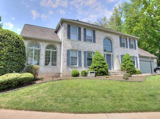 9604 Jenny Ln, Fairfax, VA 22032