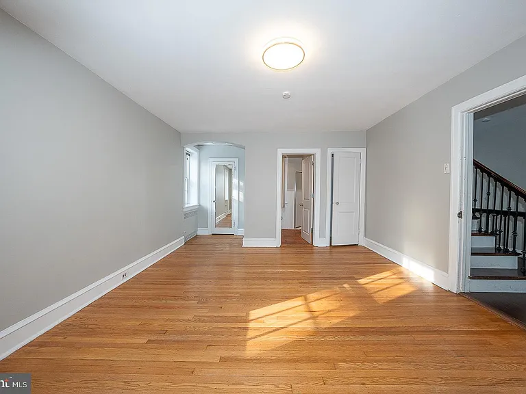 625 Chelten Hills Dr — Photo 34