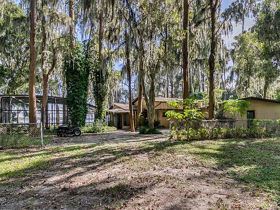 3rd image of 12942 County Road 561