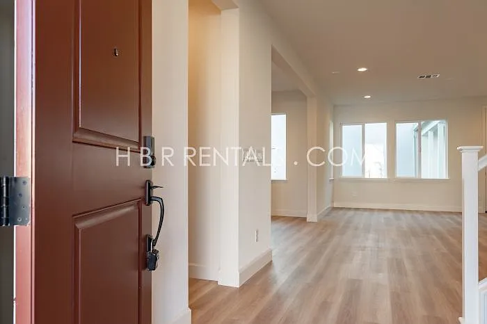 3024 Ellis Town Dr — Photo 5