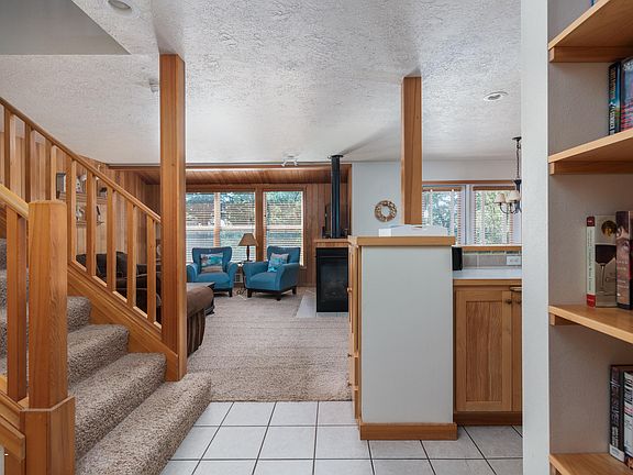 3rd image of 5970 Summerhouse Ln