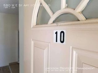 580 W E St APT 10, Colton, CA 92324